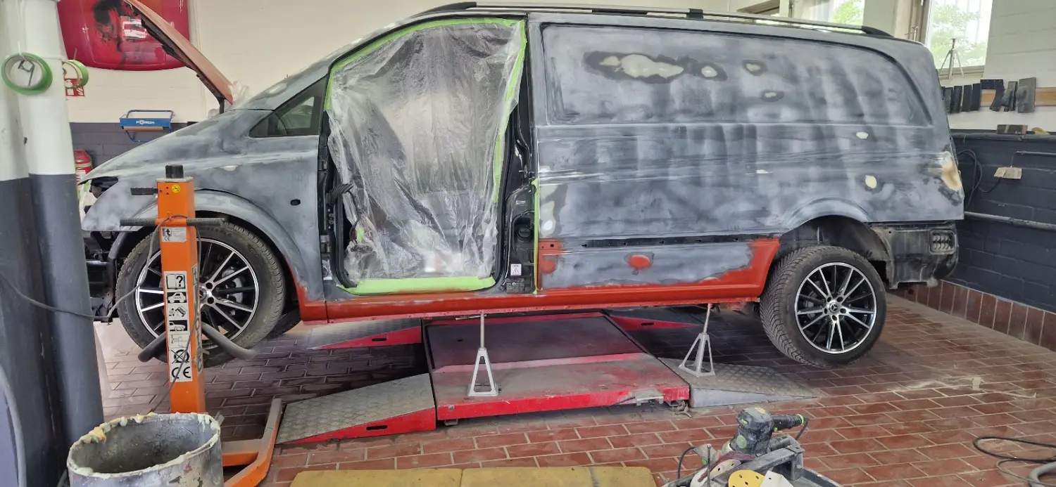 Autoreparatur durch Lackerei Hildebrandt